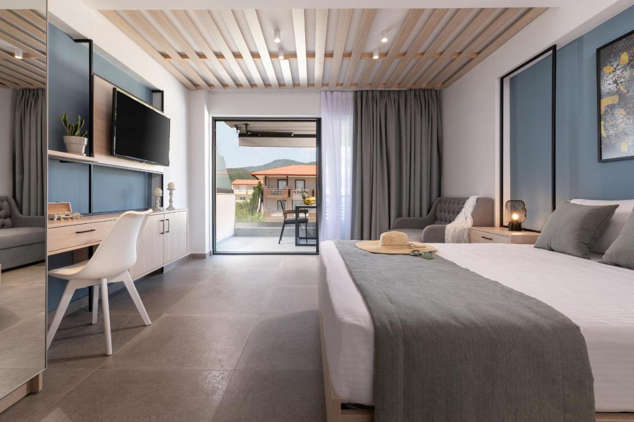 Sky Luxury Suites Sarti Eksteriør bilde