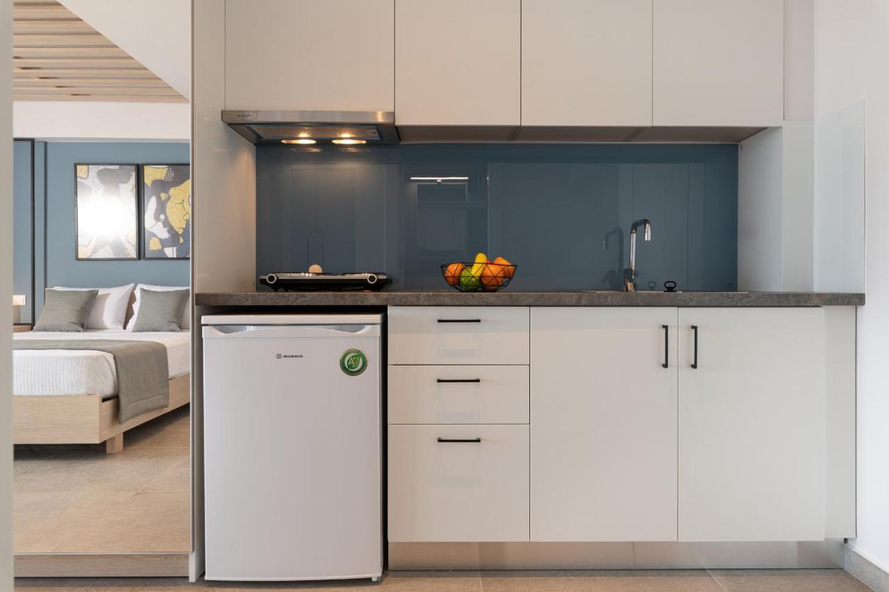 Sky Luxury Suites Sarti Eksteriør bilde