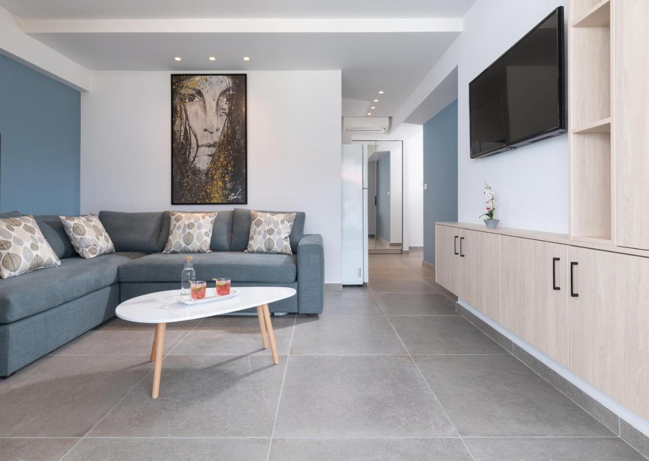Sky Luxury Suites Sarti Eksteriør bilde